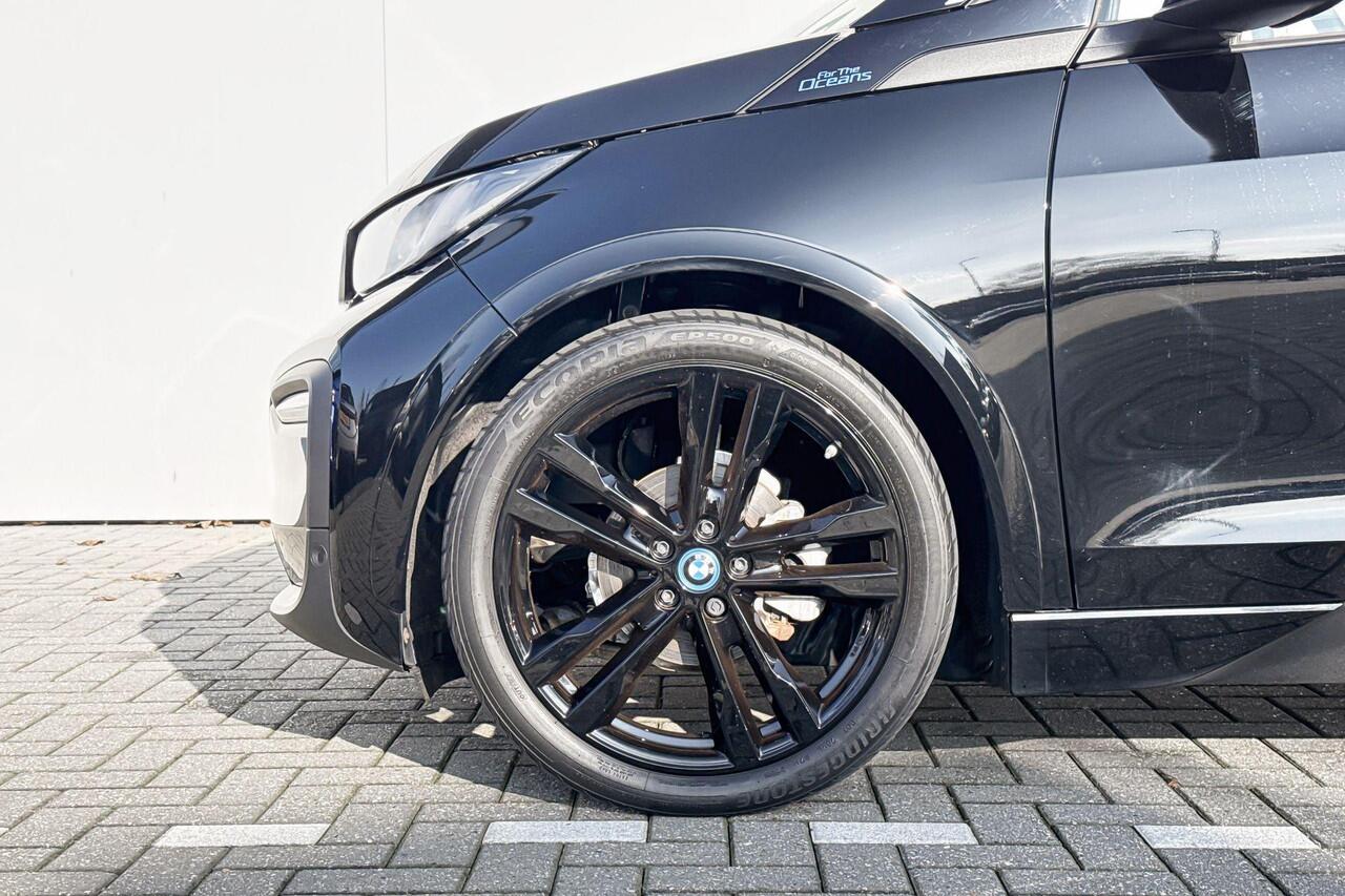 BMW i3 S 120Ah 42 kWh For The Oceans Edition
