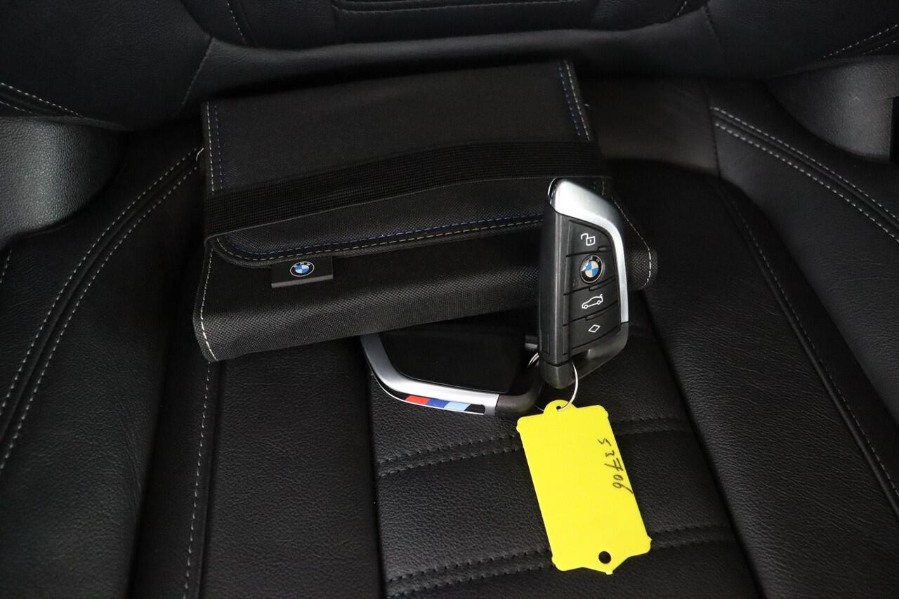 BMW i4 eDrive40 High Executive 84 kWh | M-Sportpakket | Schuifkanteldak