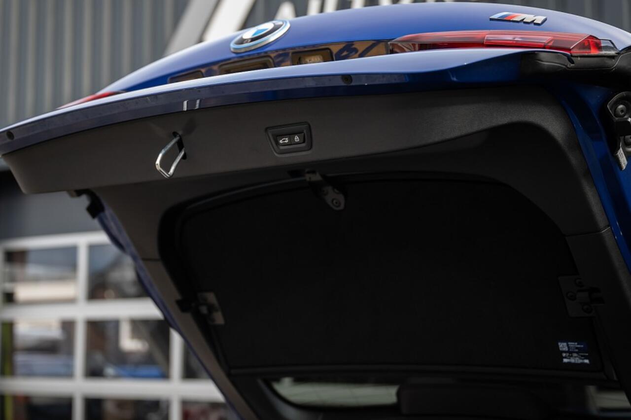 BMW i4 M50 High Executive 84 kWh | M Sport Pro | H/K | Laser | M Seats | Memory | ACC | 360° Camera | Trekhaak | 20' inch |