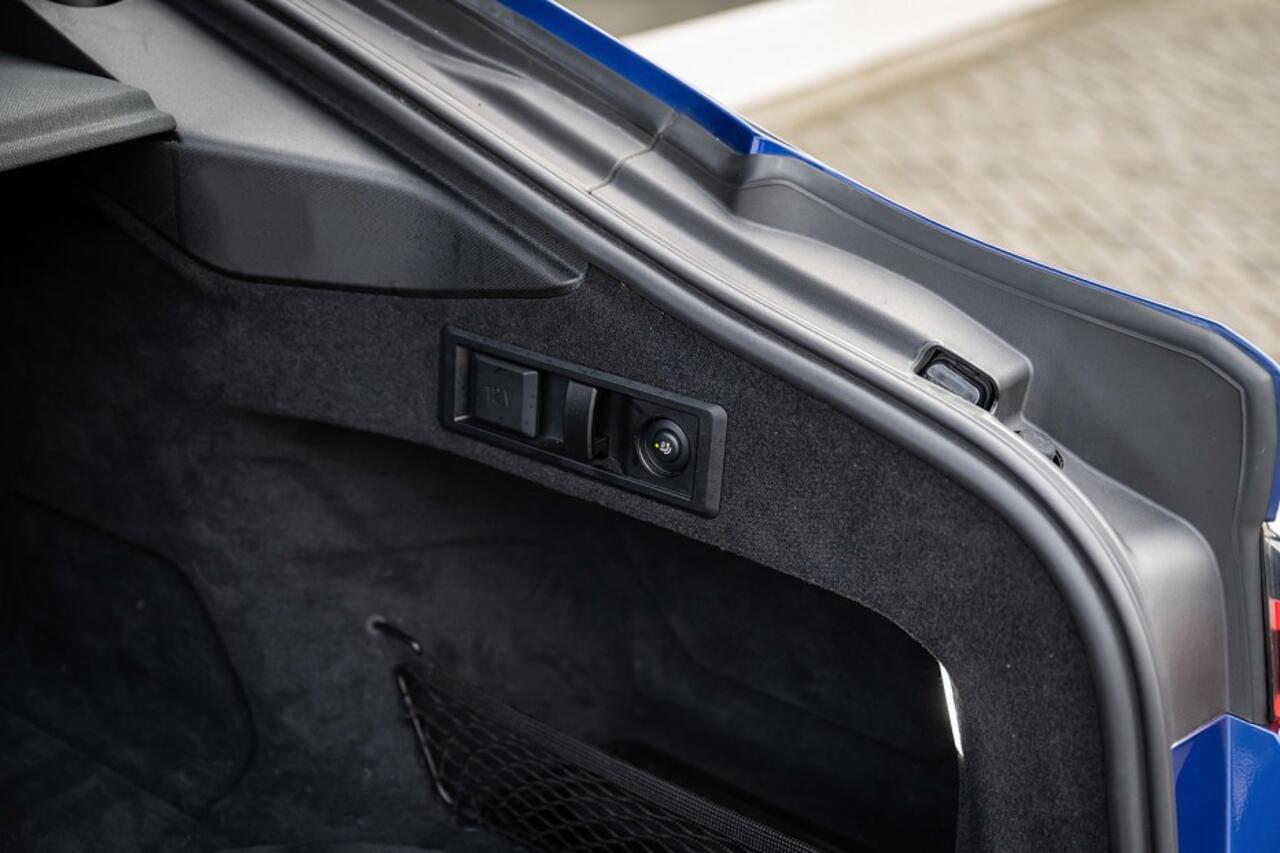 BMW i4 M50 High Executive 84 kWh | M Sport Pro | H/K | Laser | M Seats | Memory | ACC | 360° Camera | Trekhaak | 20' inch |