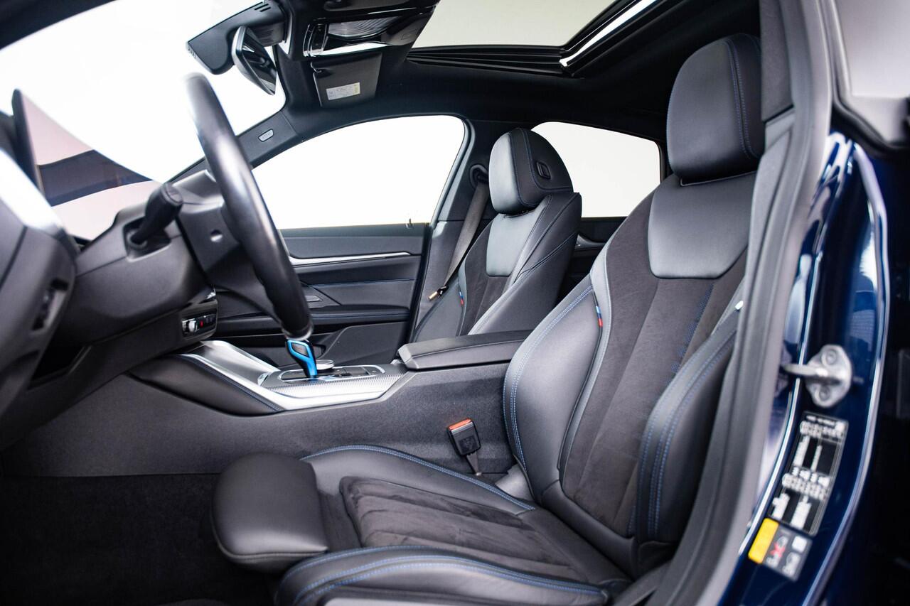 BMW i4 M50 High Executive 84 kWh Schuif/Kanteldak - Elektrisch verstelbare/verwarmde stoelen - Stuurwielrand verwarmd - Active Cruise Control - Hifi - Getinte Ruiten - M hoogglans Shadow Line -