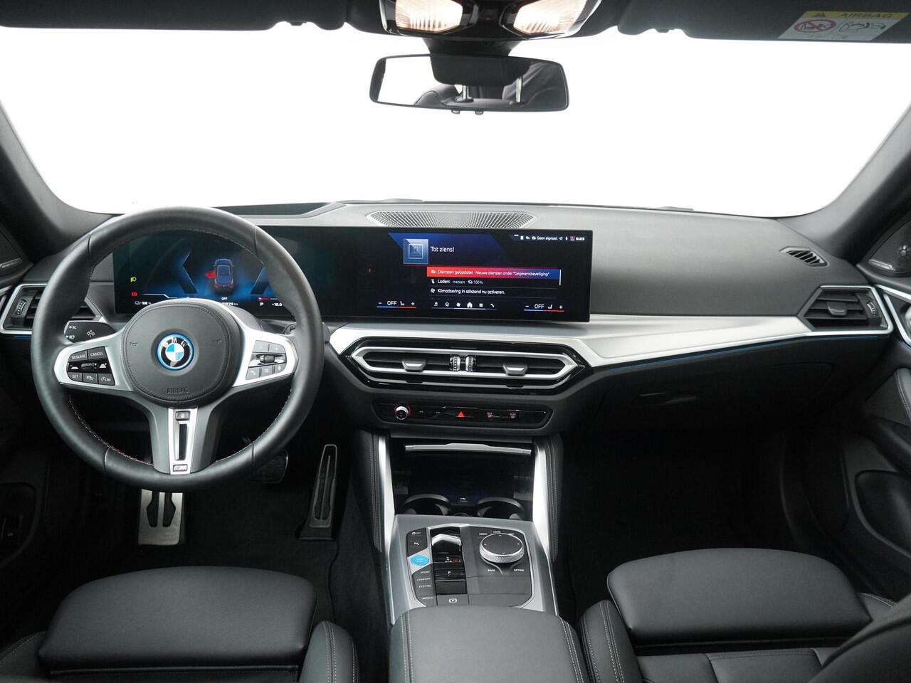BMW i4 M50 High Executive 84 kWh | Harman Kardon | Glazendak | Safety-Pack |