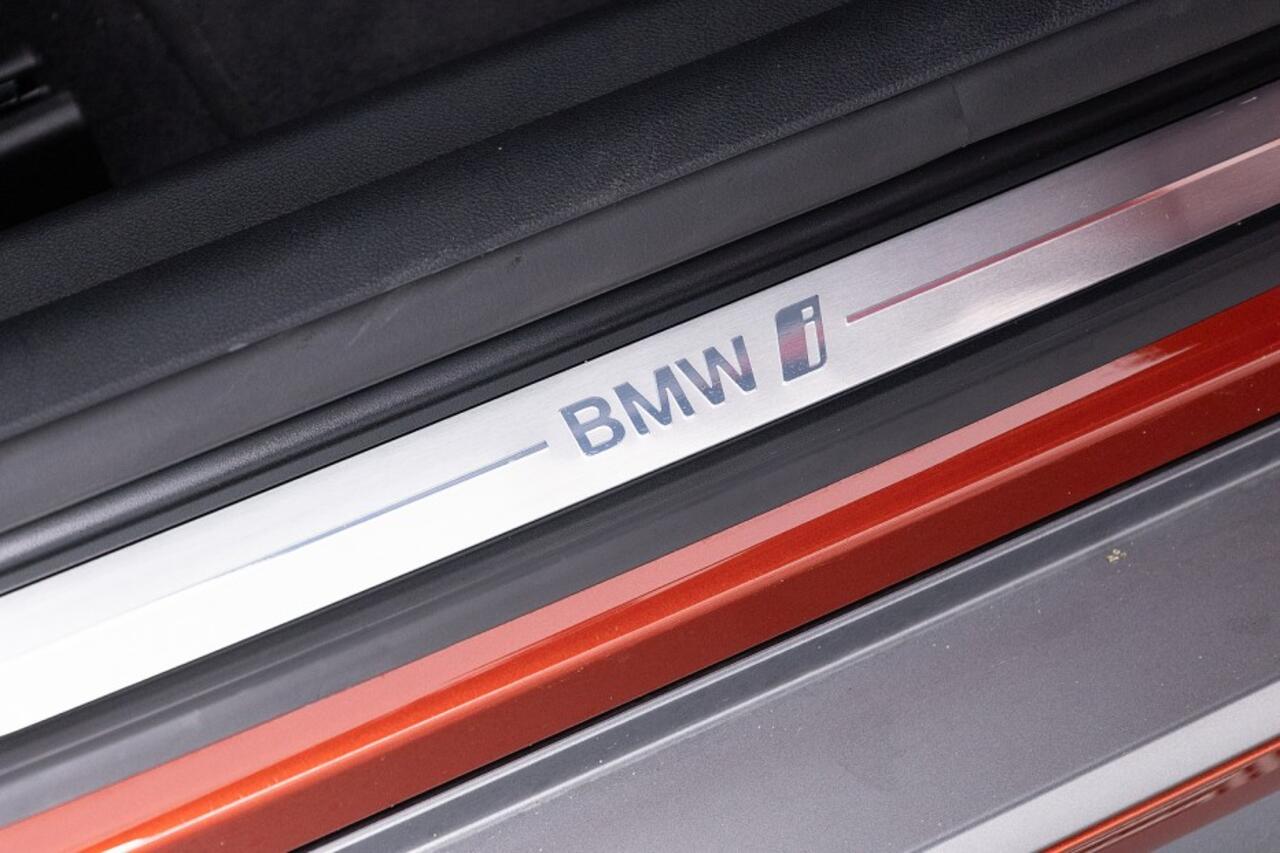 BMW i4 eDrive40 84 kWh | Half LEDER | Full LED | Sunset Orange Metallic