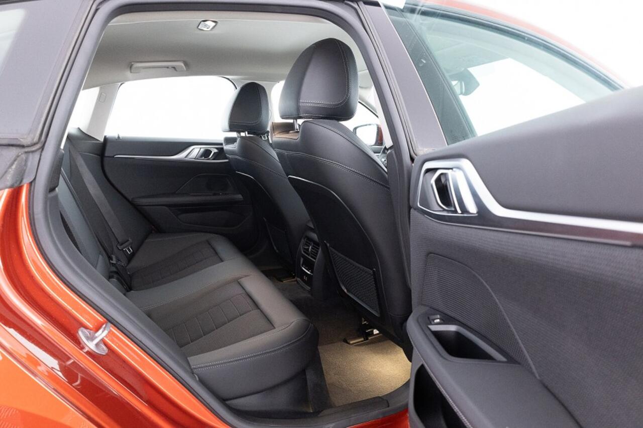 BMW i4 eDrive40 84 kWh | Half LEDER | Full LED | Sunset Orange Metallic