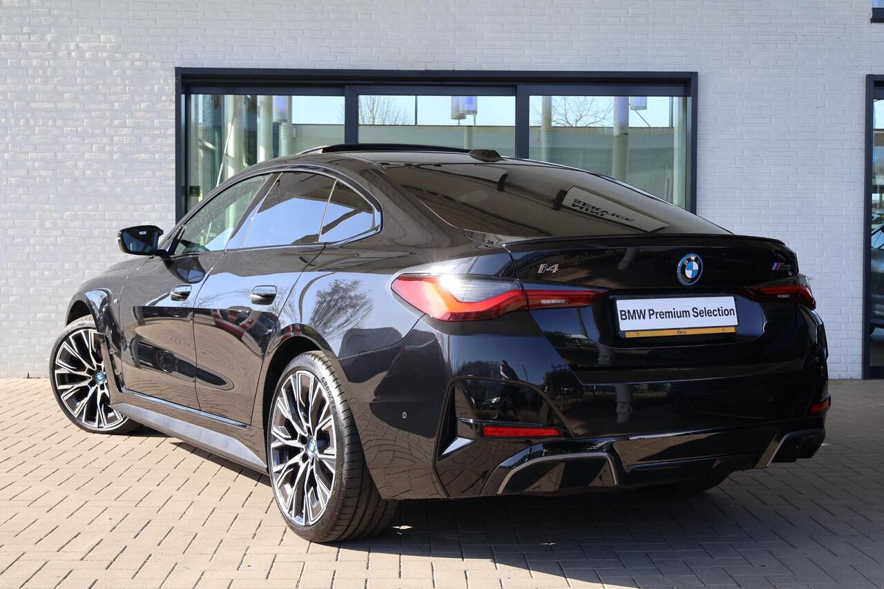 BMW i4 M50 | M Sportpakket Pro | Panorama Dak | Stuurverwarming | Driving Assistant Professional | Harman/Kardon