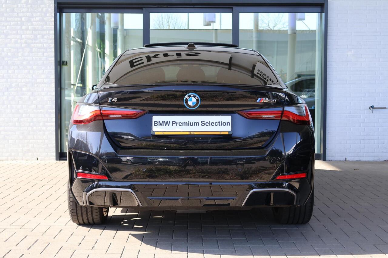 BMW i4 M50 | M Sportpakket Pro | Panorama Dak | Stuurverwarming | Driving Assistant Professional | Harman/Kardon