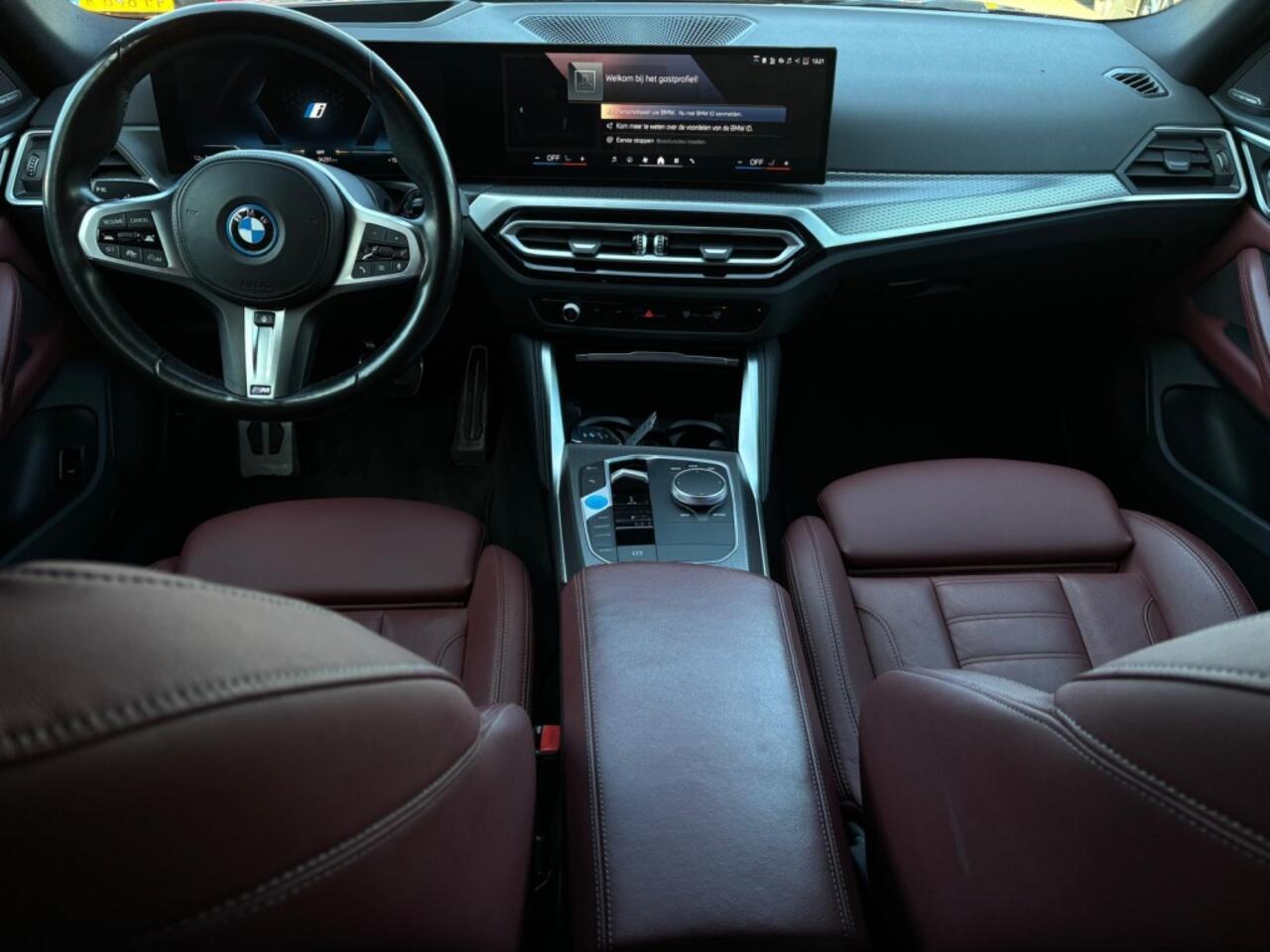 BMW i4 eDrive40 High Executive M Sport Pro pack | Adaptive cruise