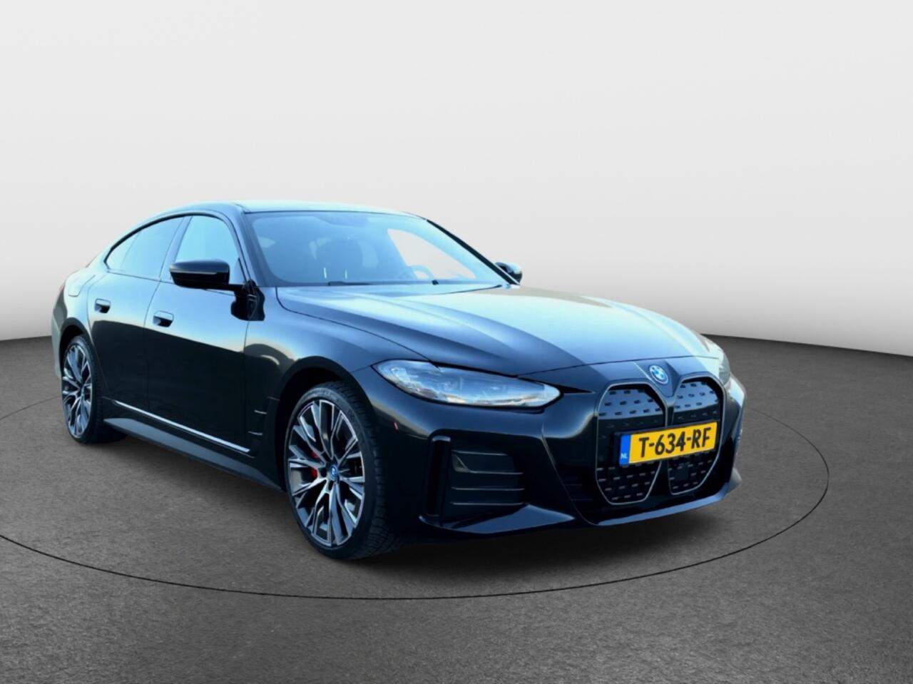 BMW i4 eDrive40 High Executive M Sport Pro pack | Adaptive cruise