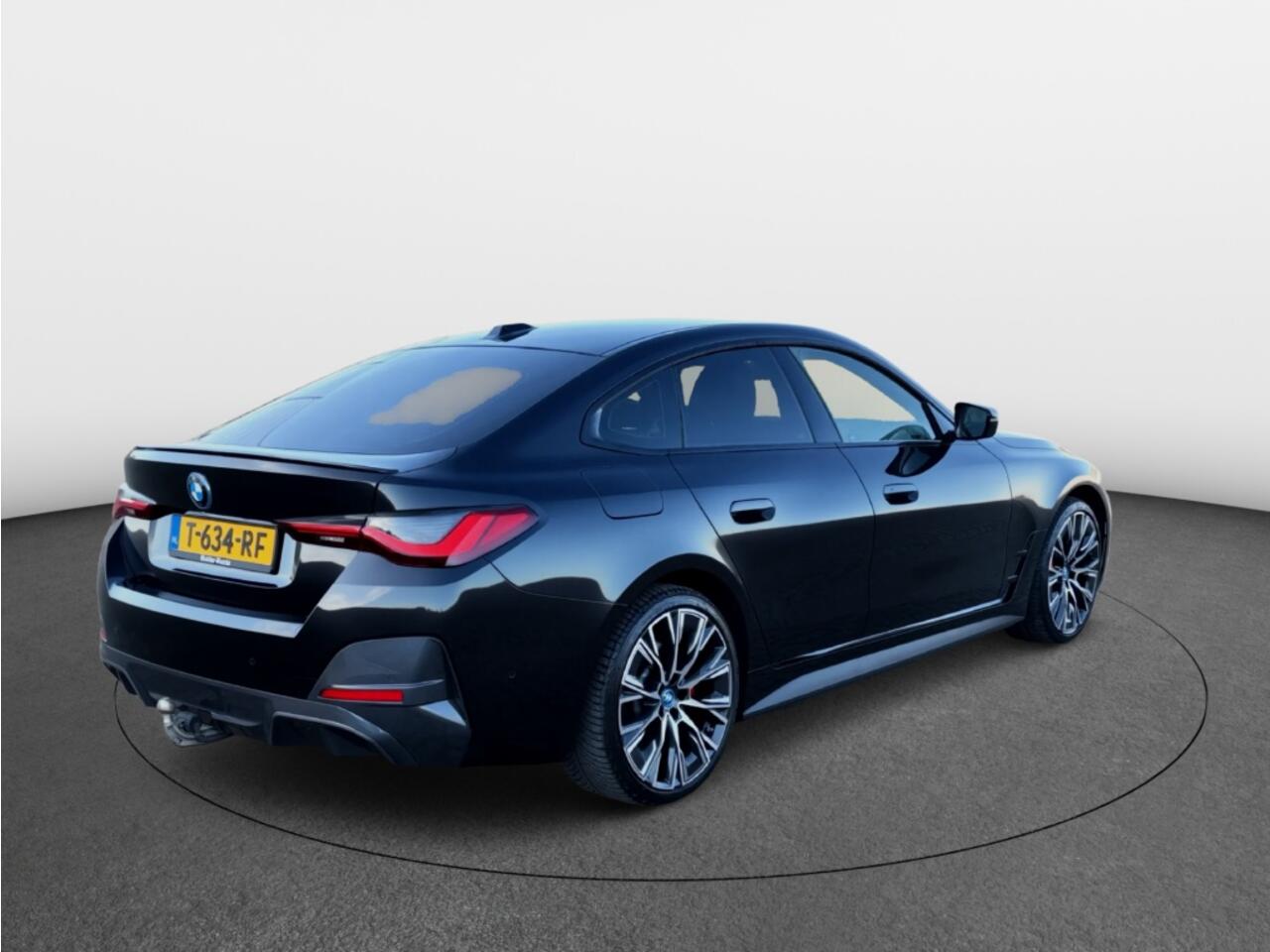 BMW i4 eDrive40 High Executive M Sport Pro pack | Adaptive cruise