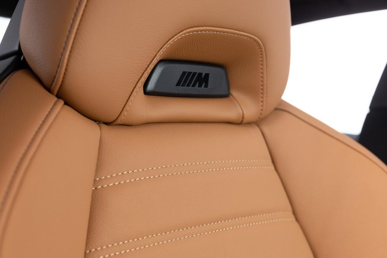 BMW i4 M50 High Executive 84 kWh | SCHUIFDAK | LEDER ? 1e Eigenaar .