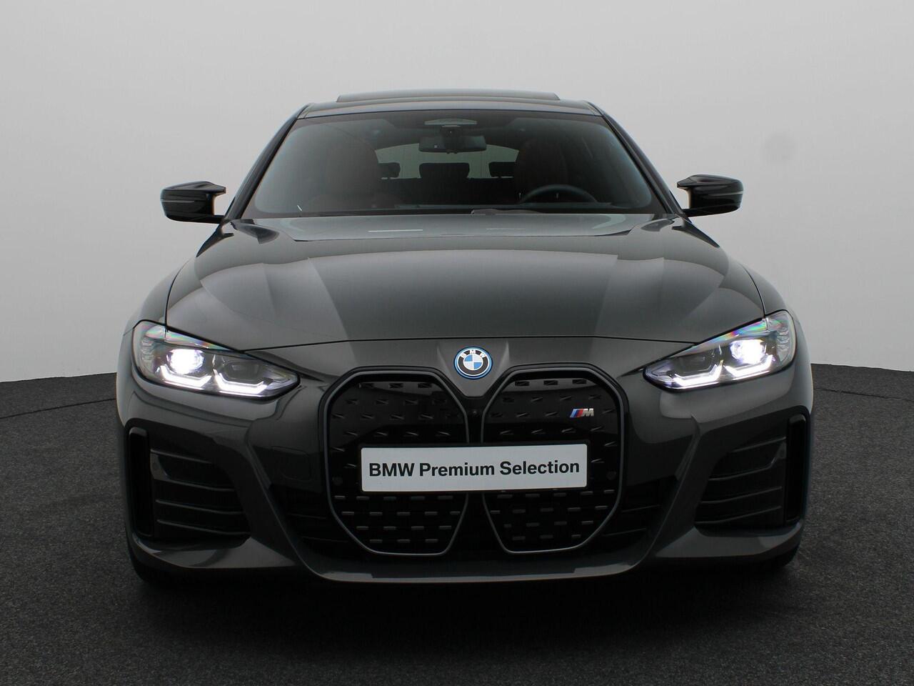 BMW i4 M50 High Executive | M Sportpakket Pro | Safety Pack | BMW Personal CoPilot Pack | Stuurwielrand Verwarmd | M Adaptief Onderstel | Schuifdak | Driving Assistant Professional | Harman Kardon | 20''