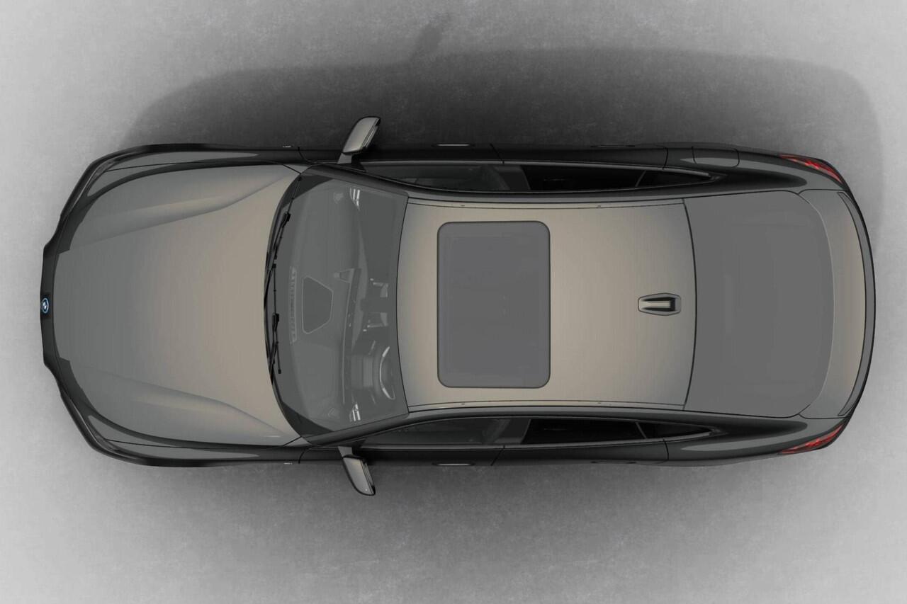 BMW i4 eDrive35 M Sport Edition | M Sport Pro | Comfort Pack | Adaptieve LED koplampen en laser achterlichten | Showroomvoordeel
