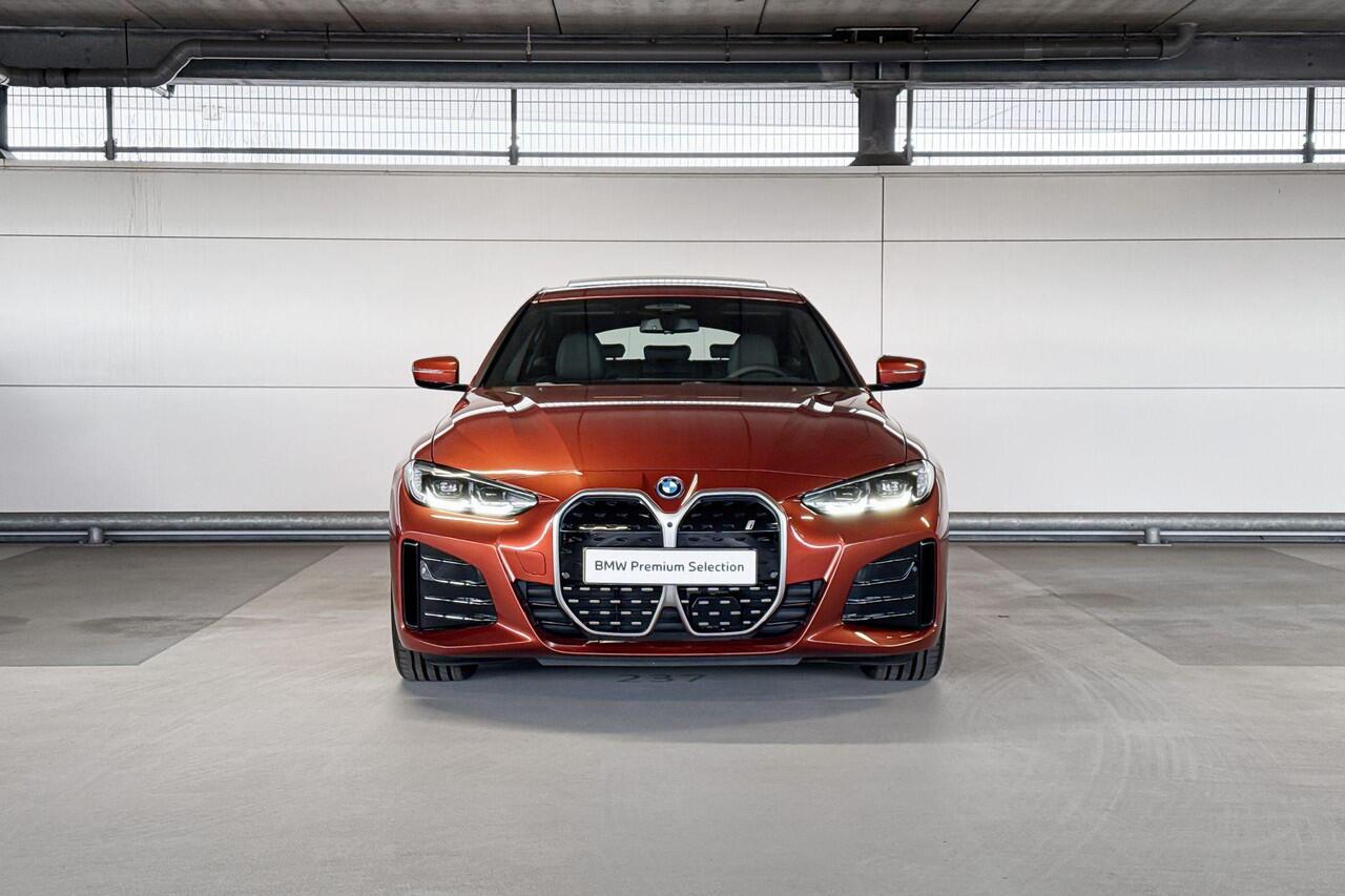 BMW i4 eDrive40 High Executive | Safety Pack | BMW Personal CoPilot Pack | Harman Kardon