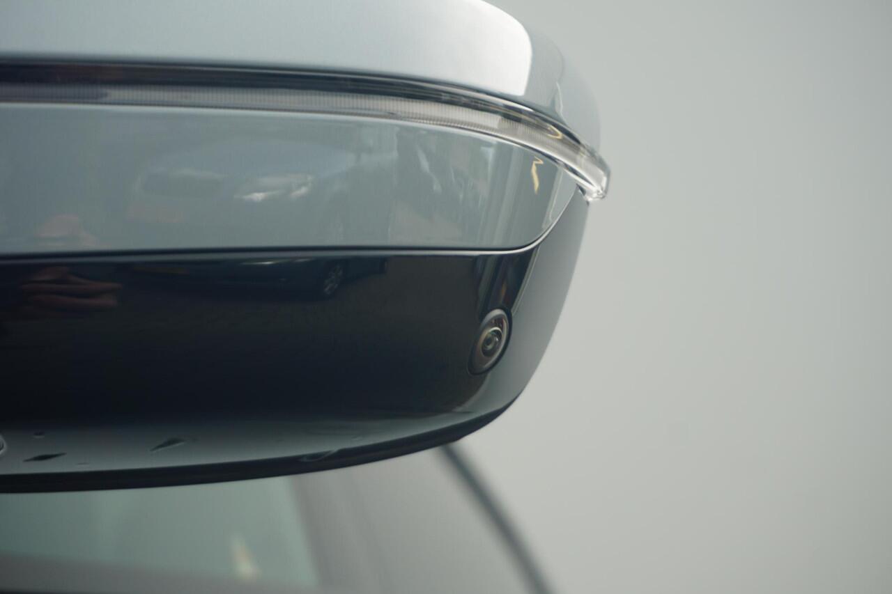 BMW i4 eDrive40 M Sport Edition 18'' / Comfort Access / Driving Assistant / HiFi System / Ekris Selection