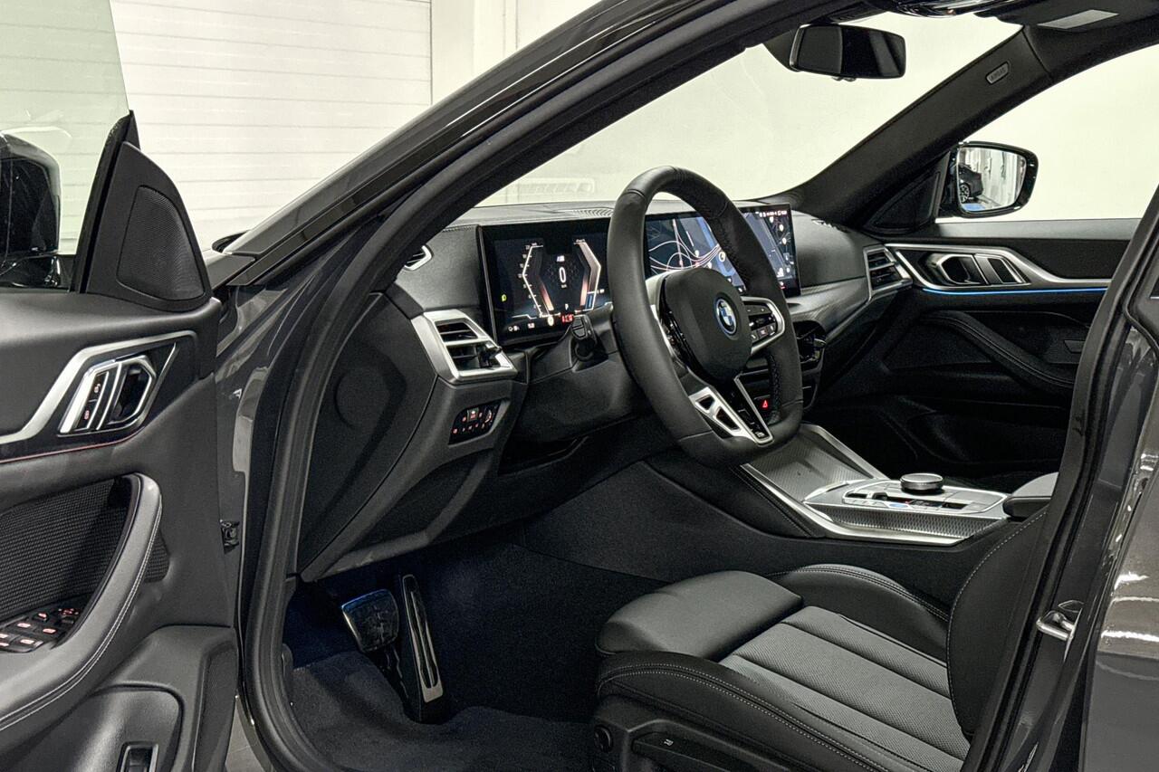 BMW i4 eDrive35 | M-Sport Pro | Comfort Pack | Active Cruise Control | Hifi System | Schuif-/kanteldak | Comfort Access | Trekhaak | Selections