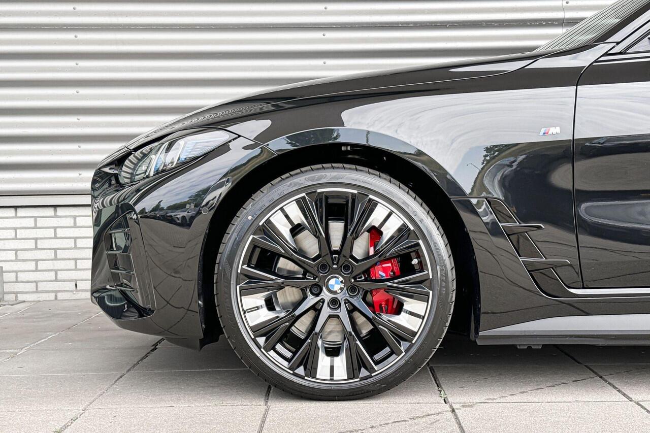 BMW i4 eDrive40 M Sport Edition 84 kWh / Selections