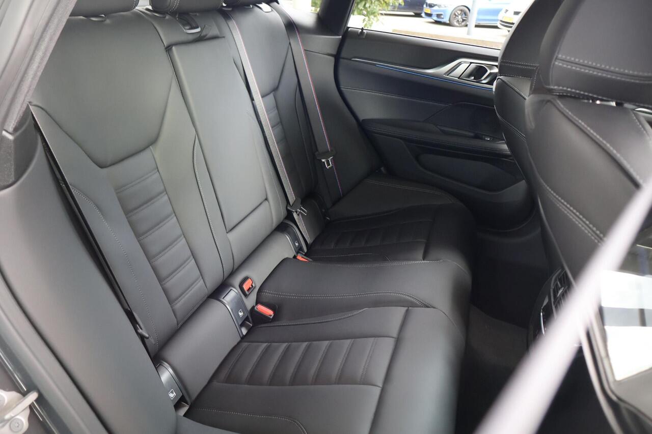 BMW i4 eDrive40 M Sport Edition | M Sportpakket Pro | Schuif-/Kanteldak | Comfort Pack