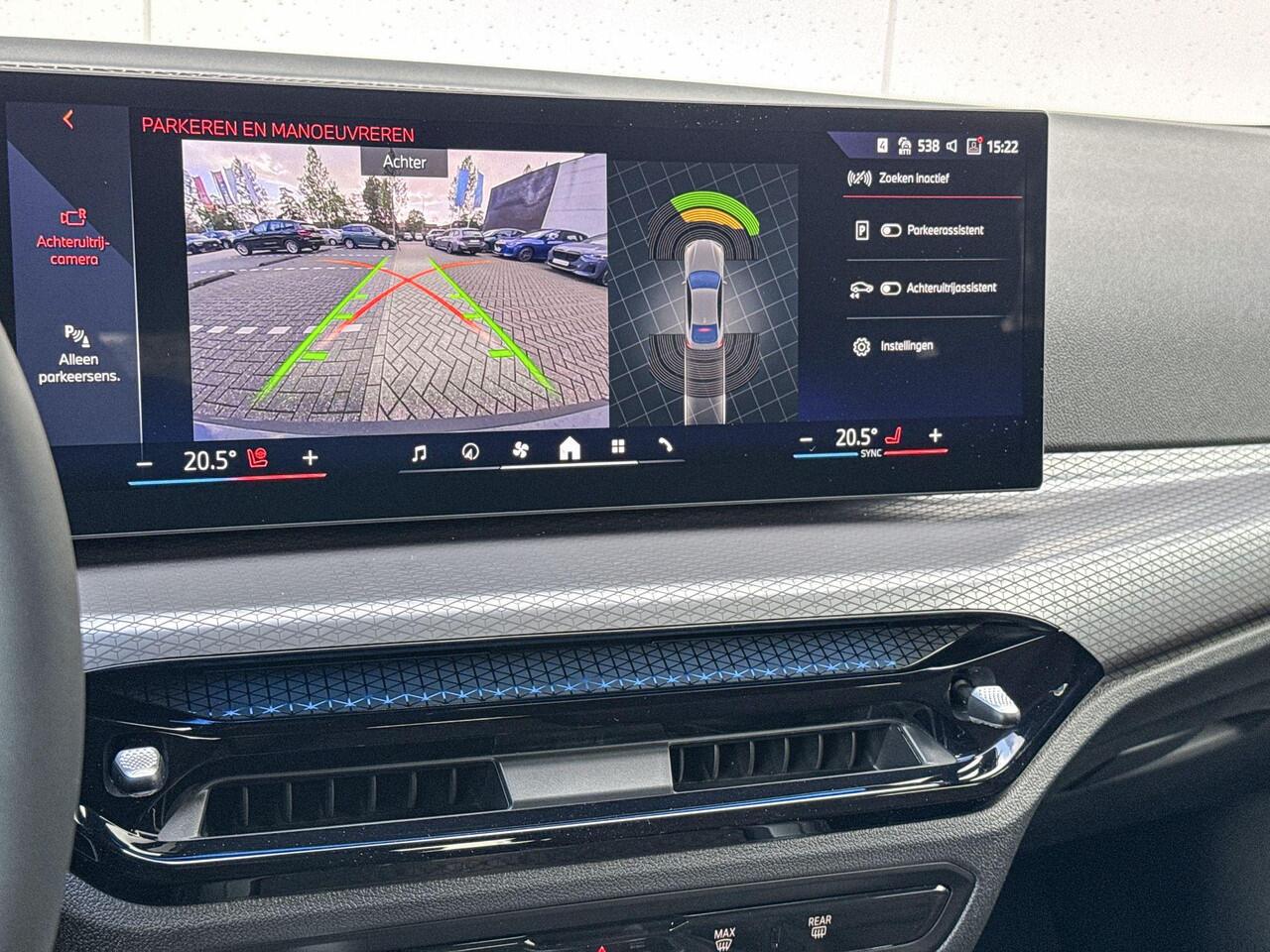 BMW i4 eDrive40 M Sport Edition | M Sport Pro | Comfort Pack | Elektrisch Glazen Panoramadak