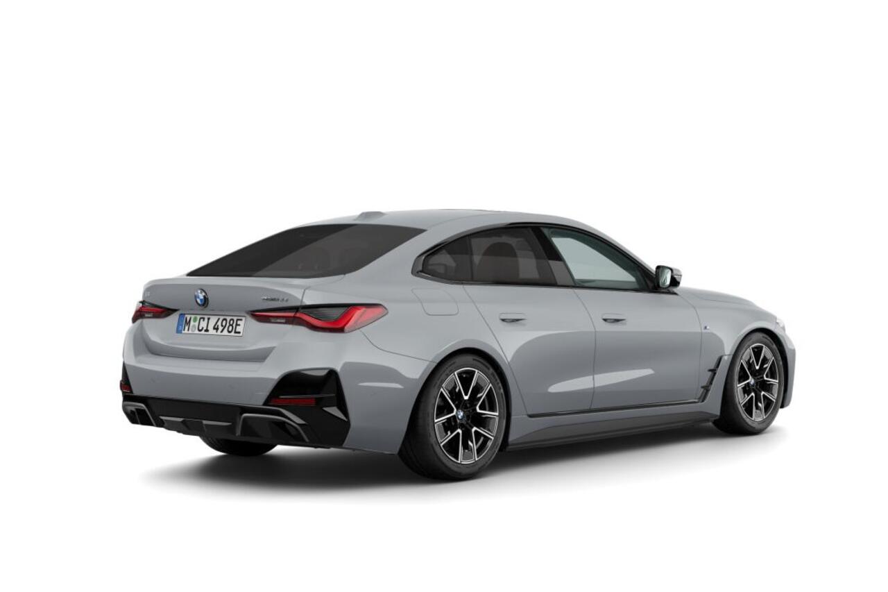 BMW i4 eDrive35 M Sport Edition 70 kWh | M Sportpakket | Innovation Pack | Comfort Pack | Showroomvoordeel