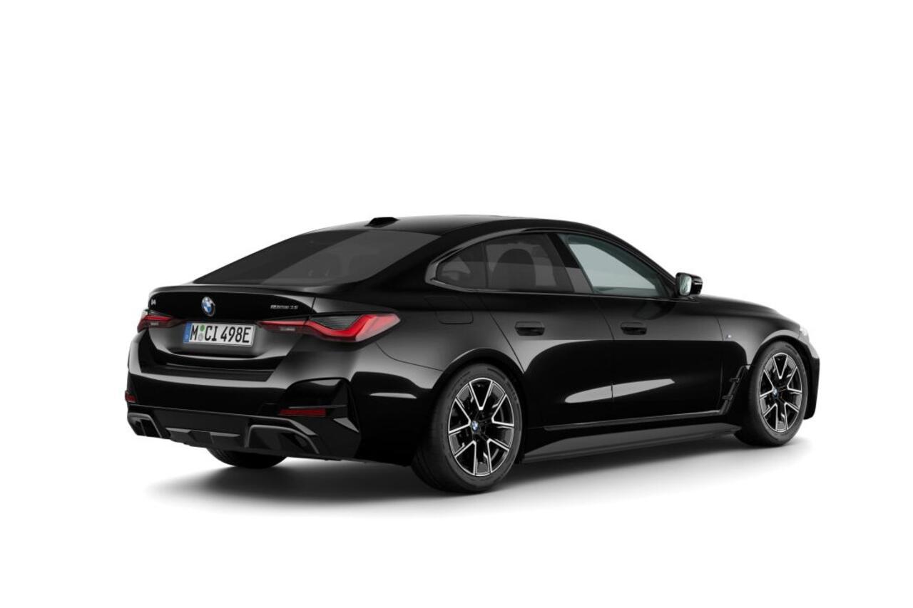 BMW i4 eDrive35 M Sport Edition 70 kWh | M Sportpakket | Innovation Pack | Comfort Pack | Showroomvoordeel