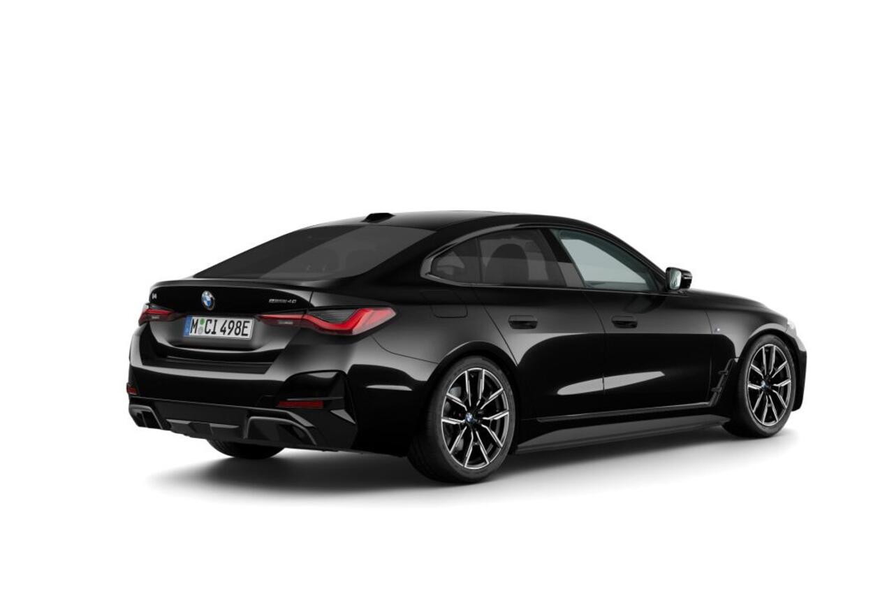 BMW i4 eDrive40 M Sport Edition 84 kWh | M Sportpakket | Innovation Pack | Comfort Pack | Showroomvoordeel