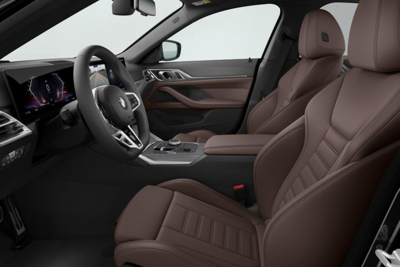 BMW i4 eDrive40 M Sport Edition 84 kWh M Sportpakket | Comfort Pack | Showroomvoordeel