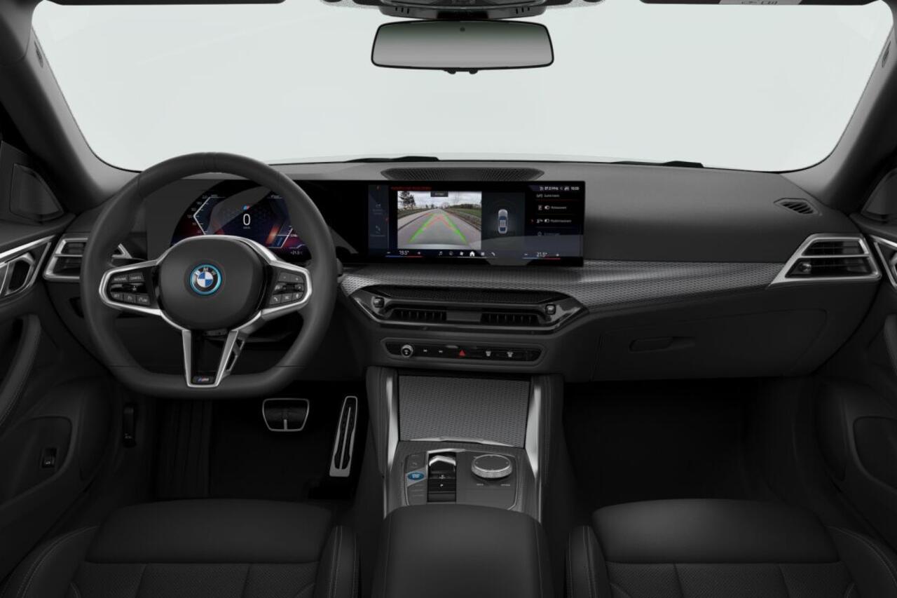 BMW i4 eDrive40 M Sport Edition | Comfort Pack | Trekhaak | Showroomvoordeel