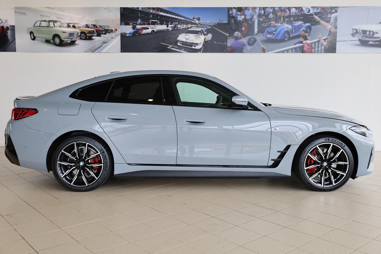 BMW i4 eDrive35 | M Sportpakket Pro | Stuurwiel Verwarmd | Achteruitrijcamera | Verwarmde voorstoelen | Active Cruise Control | Harman Kardon | Ekris Selection