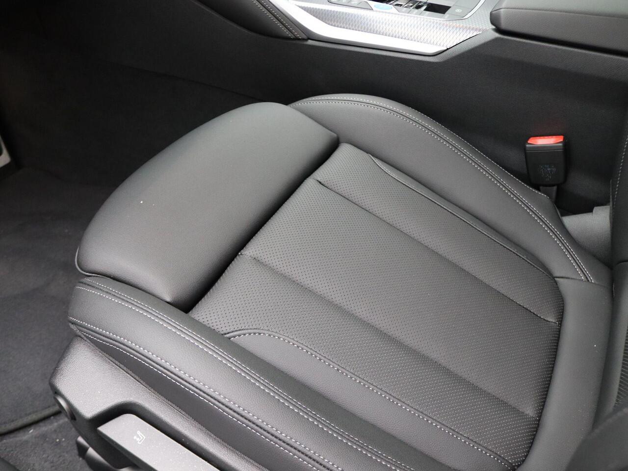 BMW i4 eDrive35 M Sportpakket | M Sport Edition | Innovation Pack | Comfort Pack | Stuurwielrand Verwarmd | Trekhaak | Active Cruise Control | DAB | HiFi | 18'' | Ekris Selection