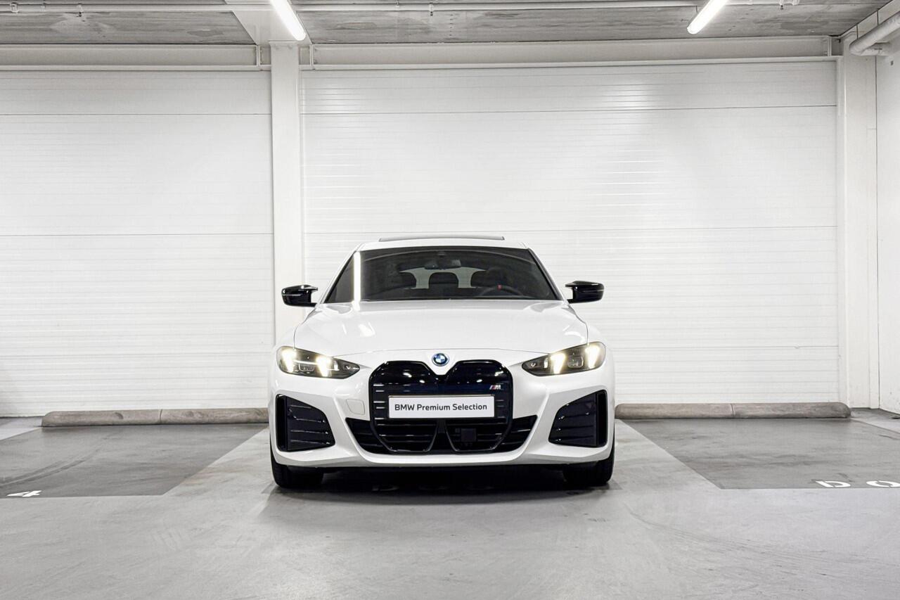 BMW i4 M60 | M-Sport Pro | Comfort Pack | Harman/kardon | Schuif/-Kanteldak | Comfort Access | ElectricDeals