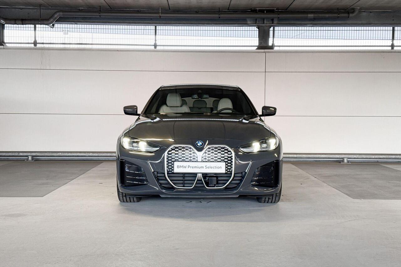 BMW i4 eDrive35 M Sport Edition 70 kWh | M Sportpakket | Comfort Pack | Trekhaak | ElectricDeals