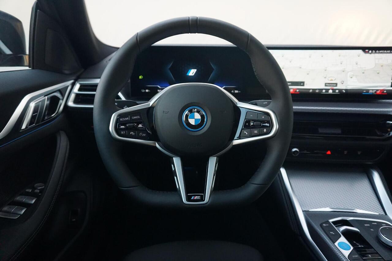 BMW i4 eDrive40 M Sportpakket Pro 20'' / Schuif-/kanteldak / Active Cruise Control / Comfort Acces / Ekris Selection