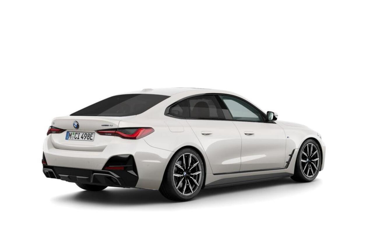 BMW i4 eDrive40 M Sport Edition M Sportpakket / Comfort Pack / Getinte Ramen / 19" LM Velgen / Schuifdak | ElectricDeals