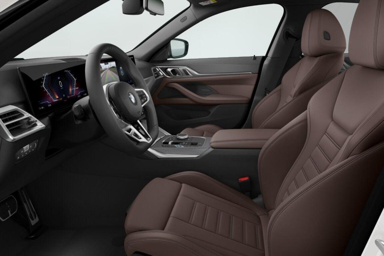 BMW i4 eDrive40 M Sport Edition M Sportpakket / Comfort Pack / Getinte Ramen / 19" LM Velgen / Schuifdak | ElectricDeals