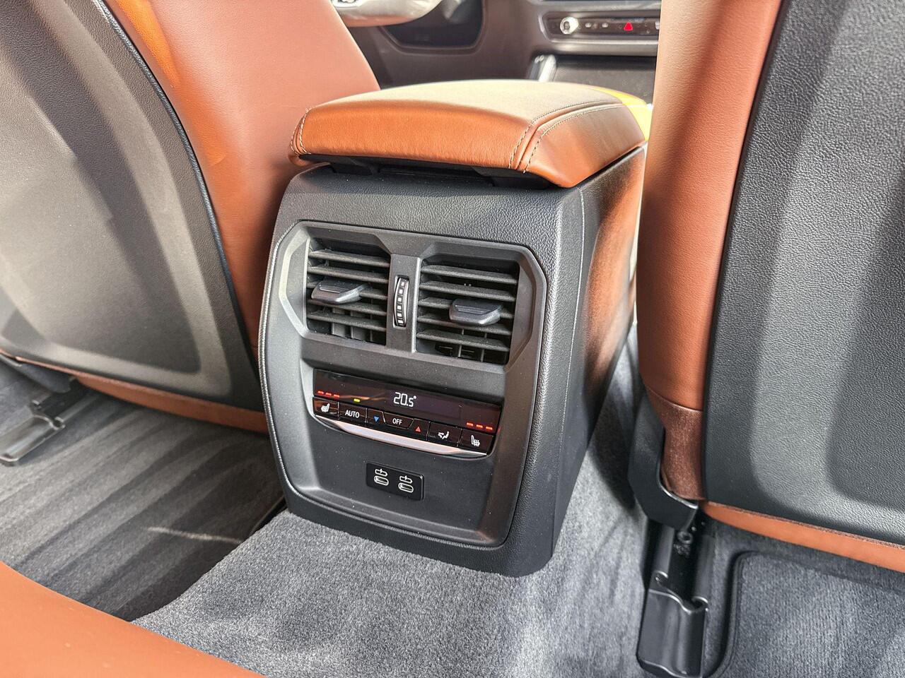 BMW i4 M60 84 kWh M Sport | Panoramadak