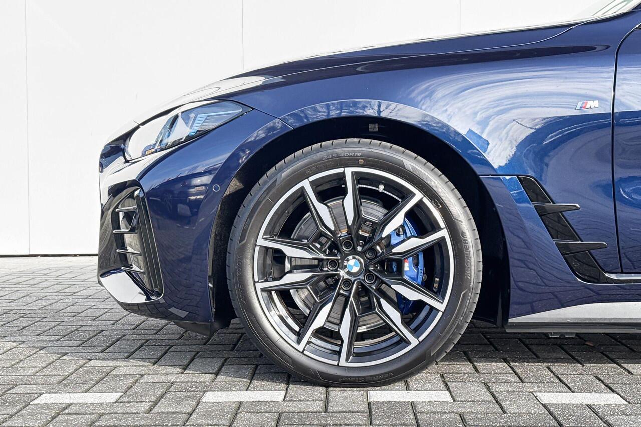 BMW i4 M60 84 kWh M Sport | Panoramadak