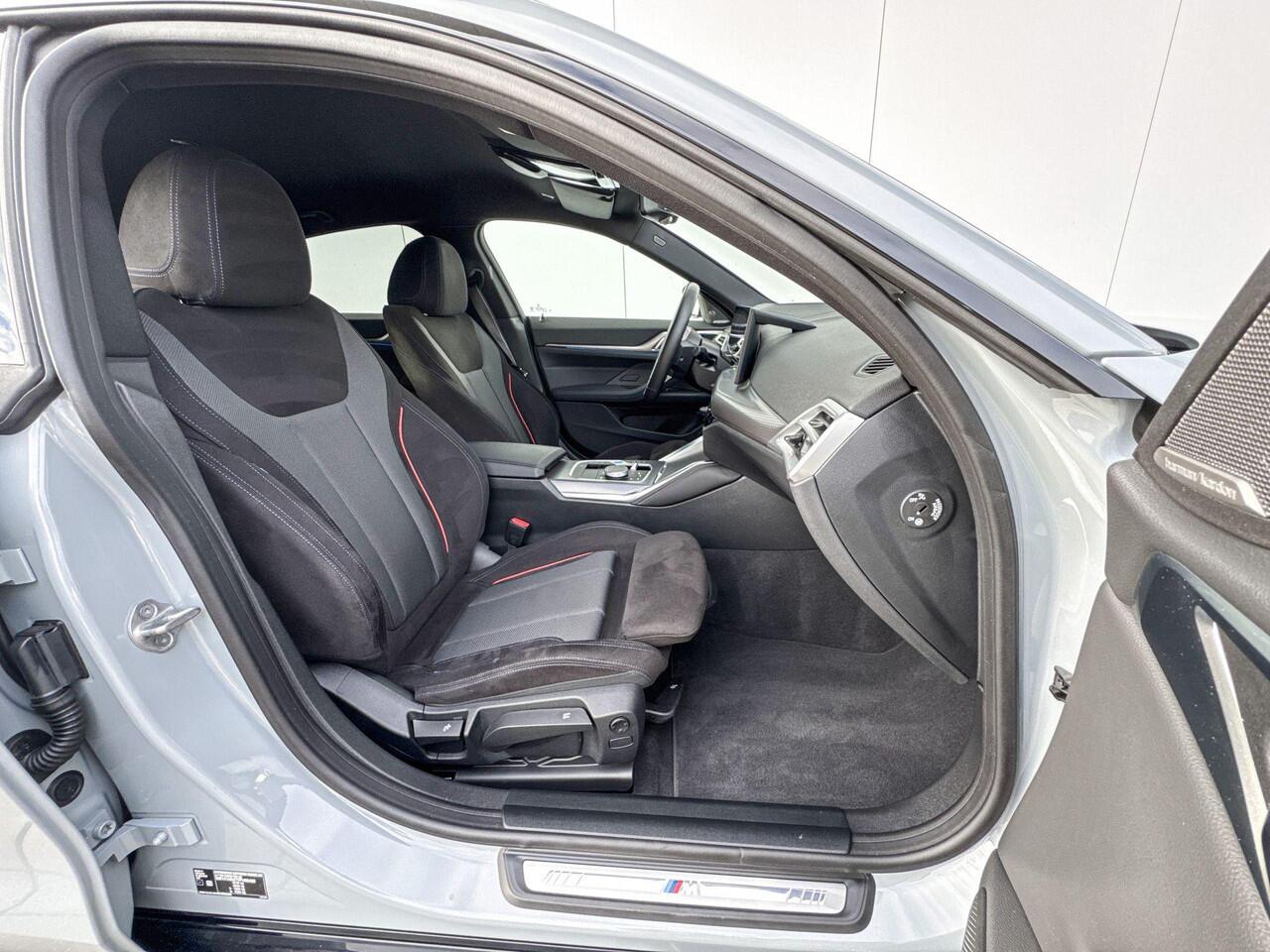 BMW i4 xDrive40 M-Sport M -Sport Pro / Driving Assistant Professional / Parking Assistant Plus / Harman Kardon Audio / Adaptieve LED verlichting / Head Up Display