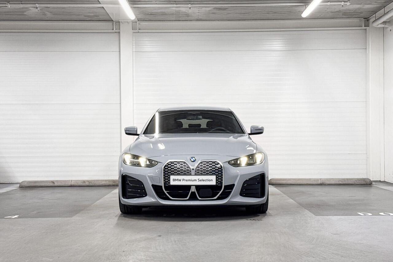 BMW i4 xDrive40 84 kWh