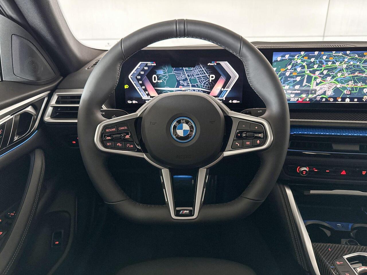 BMW i4 eDrive40 84 kWh | Selections | M Adaptief onderstel | Elektrisch bediend glazen schuif-/kanteldak