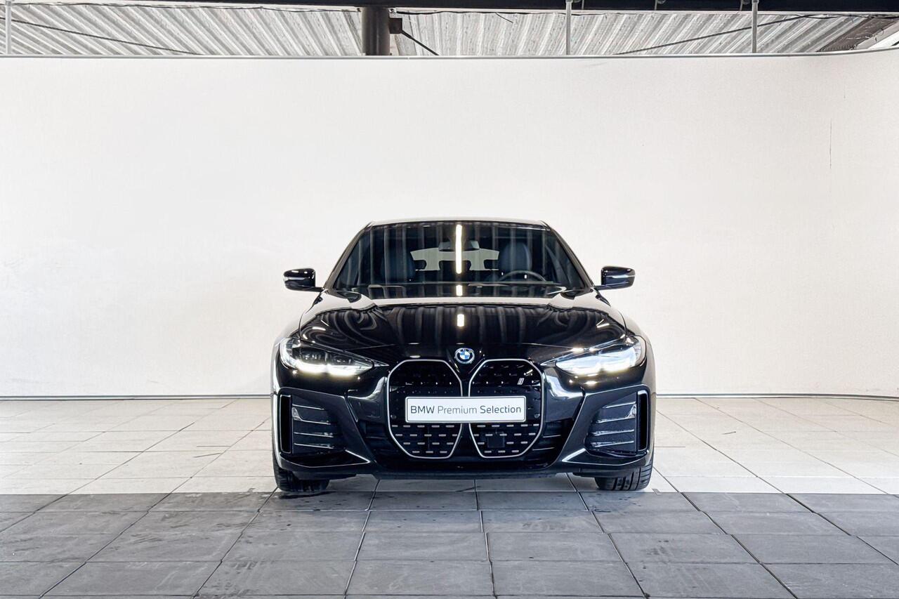 BMW i4 eDrive35 M Sportpakket Pro | Selections
