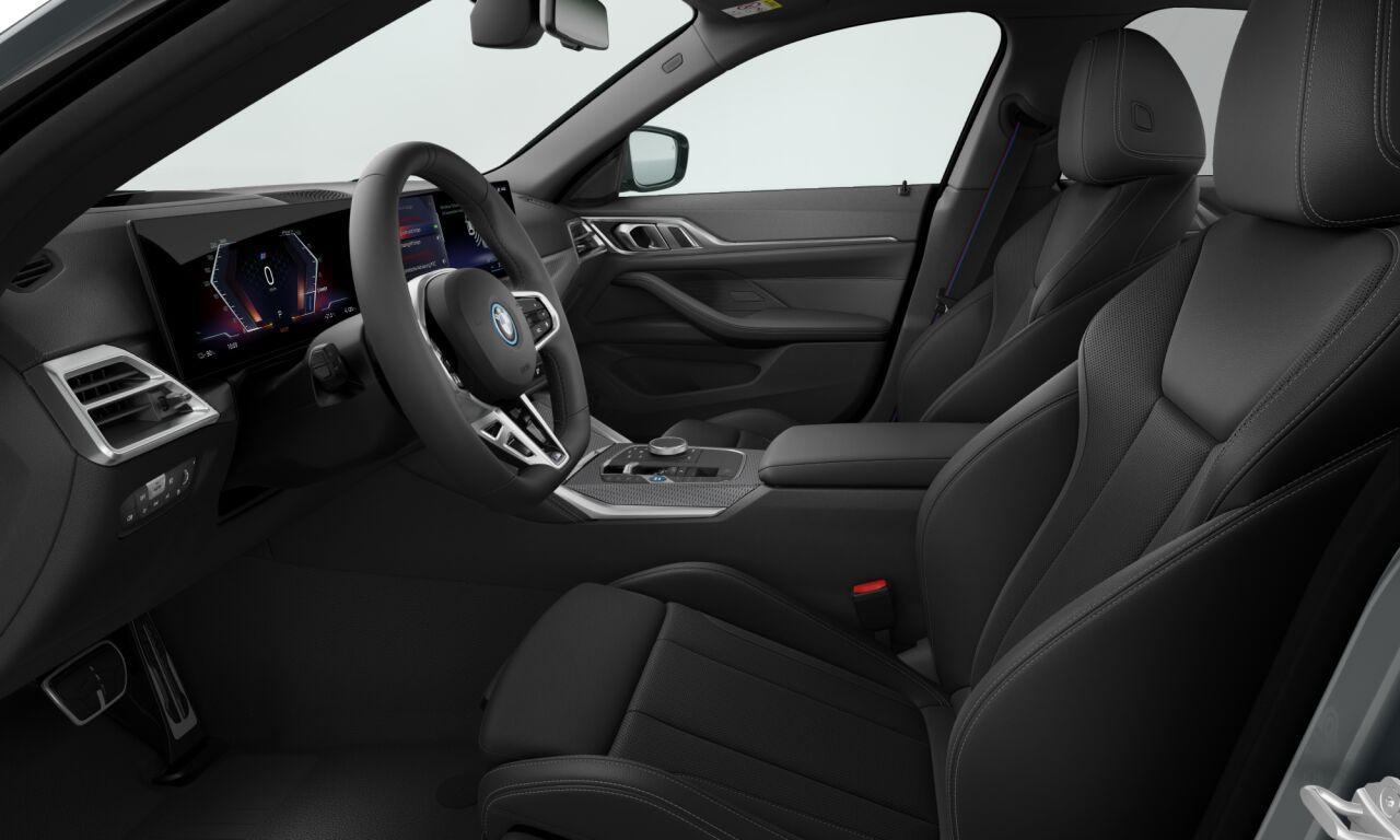 BMW i4 eDrive35 High Executive | M Sportpakket Pro | Innovation Pack | Comfort Pack | Trekhaak | Showroom Selection