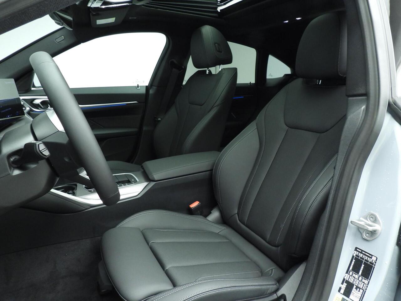 BMW i4 eDrive35 M Sportpakket | Schuif-/kanteldak | Trekhaak | Showroom Selection