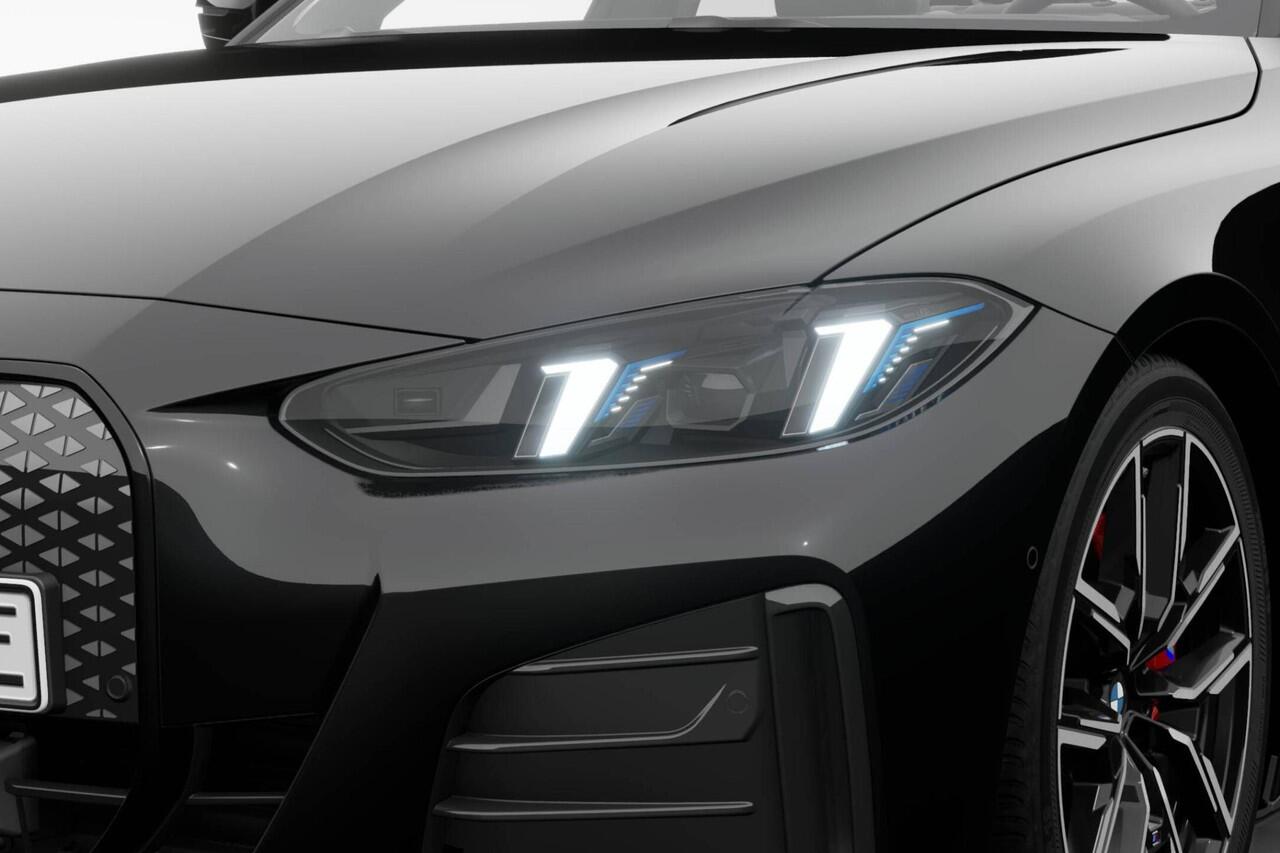 BMW i4 eDrive35 M Sport Edition | M Sport Pro | Comfort Pack | Elektrisch bediend glazen schuif-/kanteldak | Showroomvoordeel | ElectricDeals