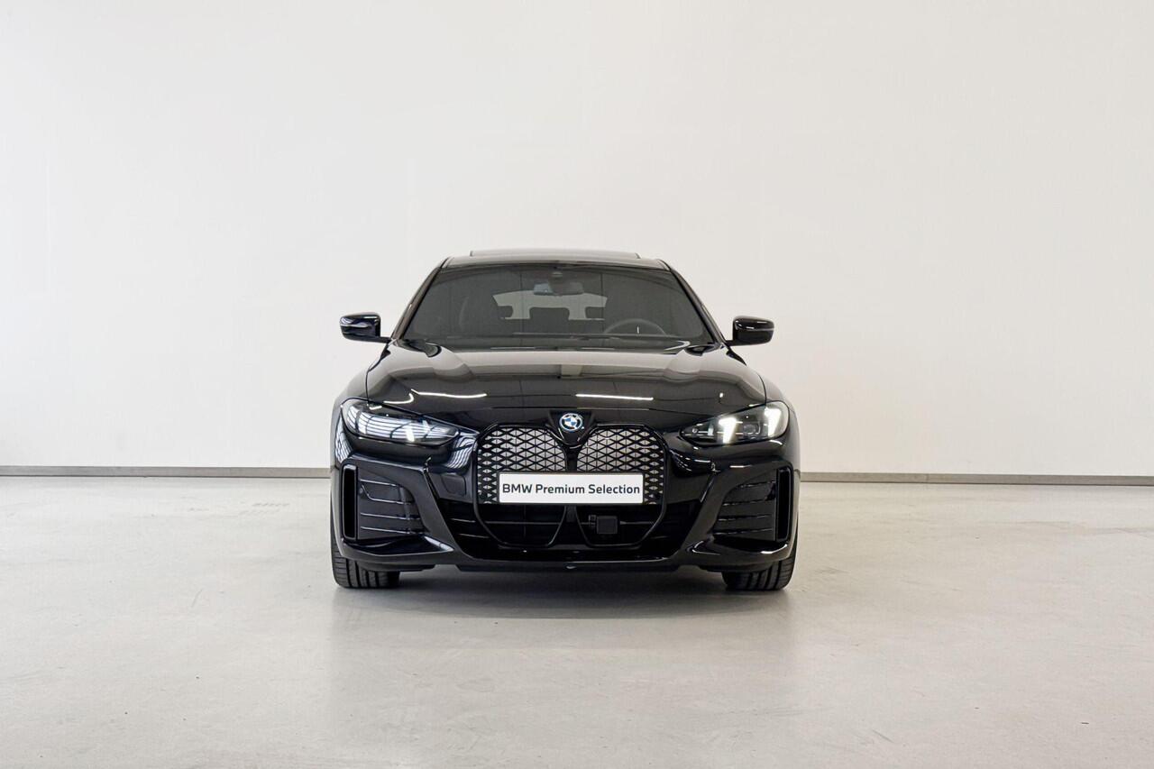 BMW i4 eDrive35 M Sport Edition M Sportpakket Pro - Beschikbaar vanaf: Juni 2026 | ElectricDeals