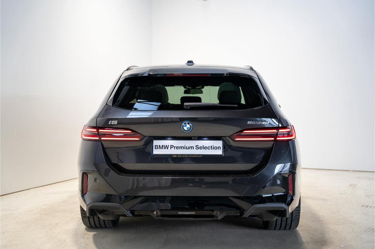 BMW i5 Touring eDrive40 M Sport Edition M Sportpakket Pro