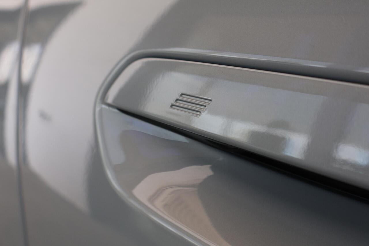 BMW i5 M60 xDrive 84 kWh | M Sport Pro | Comfort Pack | Innovation Pack | Trekhaak