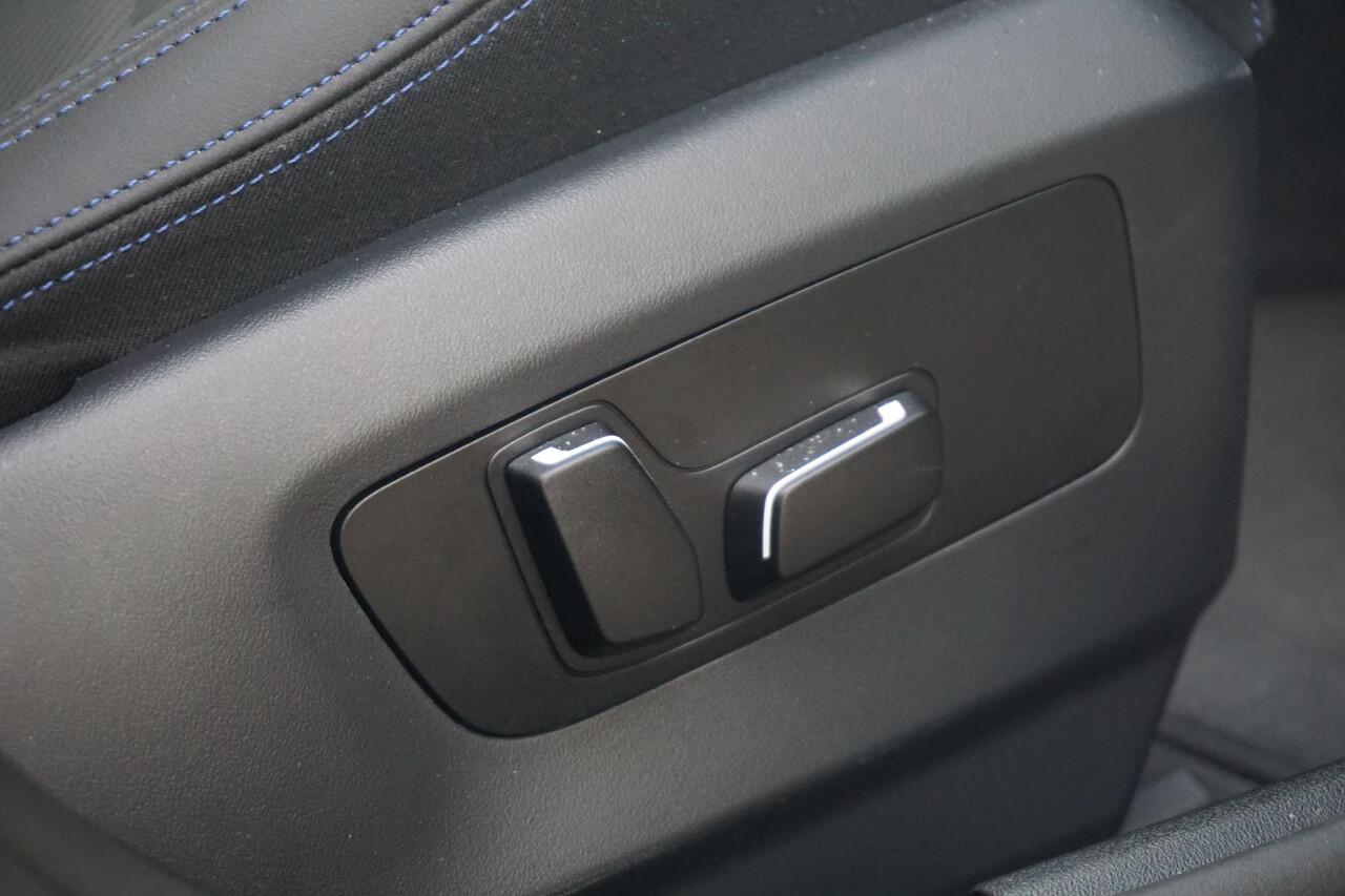 BMW i5 Sedan eDrive40 M Sportpakket 19'' / Panoramadak / Harman Kardon / Stoelventilatie / Trekhaak