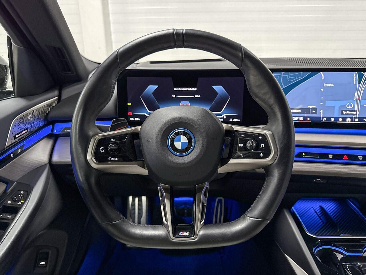 BMW i5 Sedan eDrive40 84 kWh