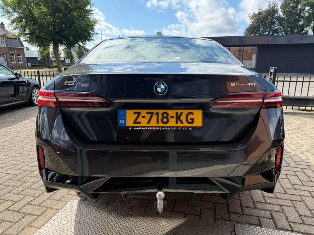 BMW i5 eDrive40 84 kWh M-Sport edition - M Sportpakket - Driving Ass Pl