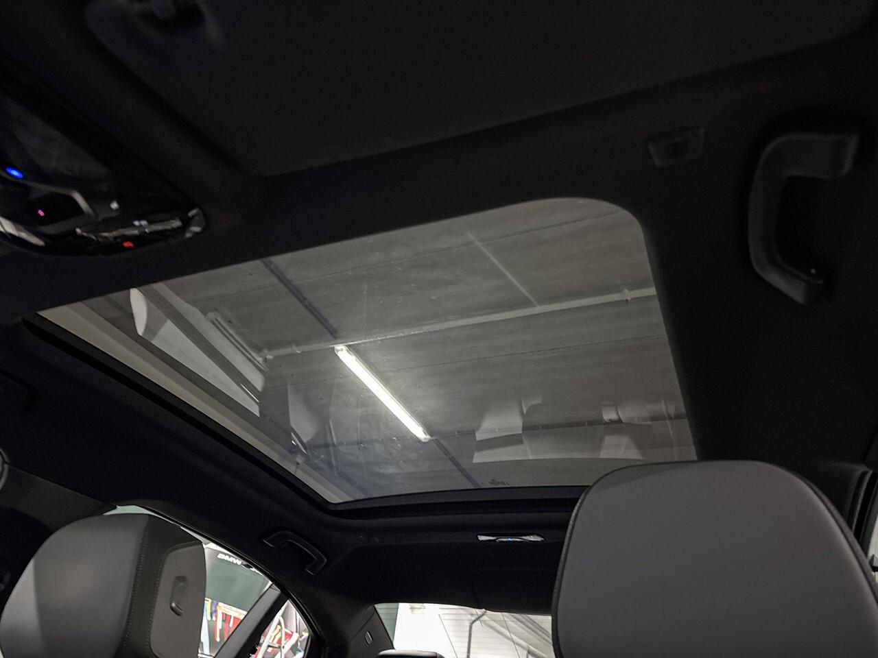 BMW i5 Sedan M60 xDrive 84 kWh